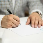 Czyszczenie powierzchni delikatnych: elektronika i ekrany dotykowe