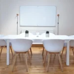 Outsourcing usług sprzątających — kryteria wyboru dostawcy i zapisy w umowie